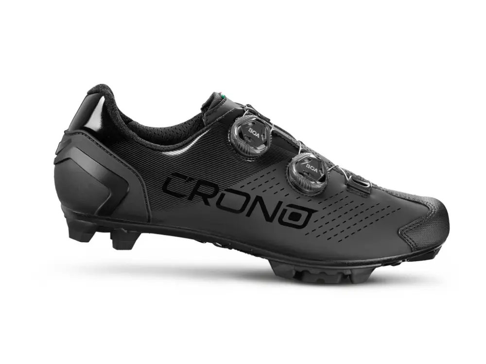 Vrácení Zdarma Crono CX2 tretry (černá 22)