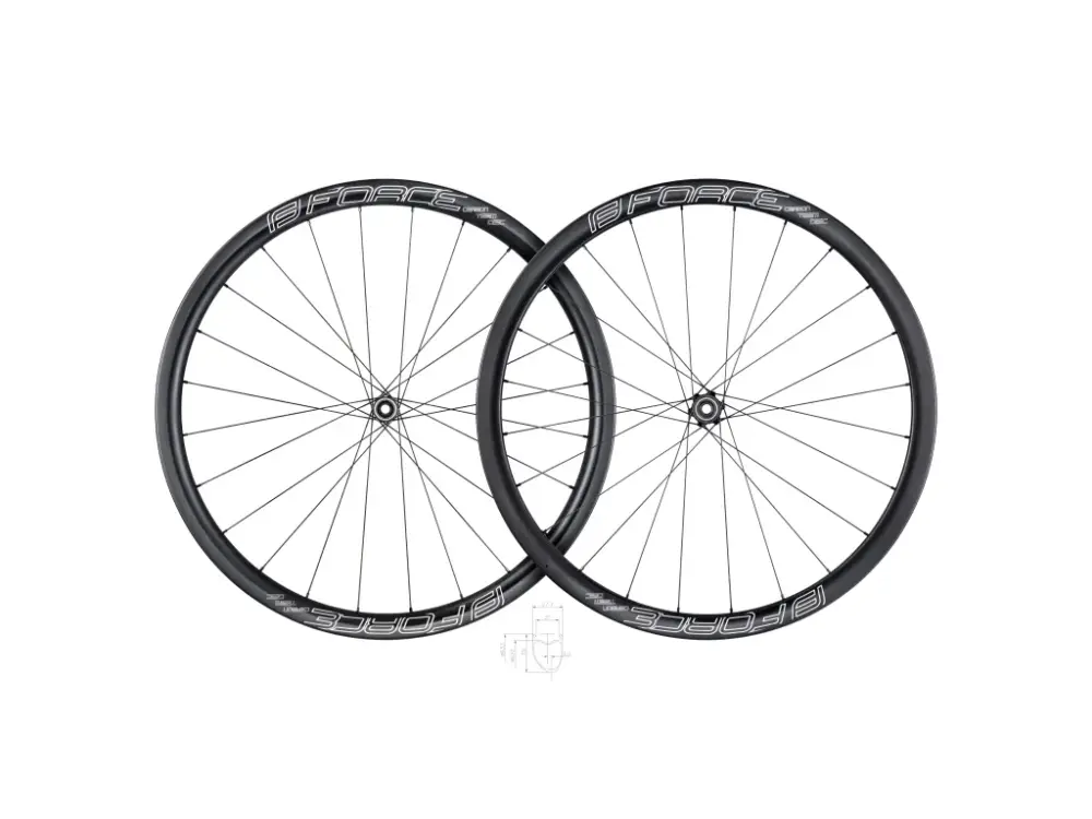 FORCE zapletená kola (pár) 700C TEAM SP KARBON DISC 35 Oblíbený