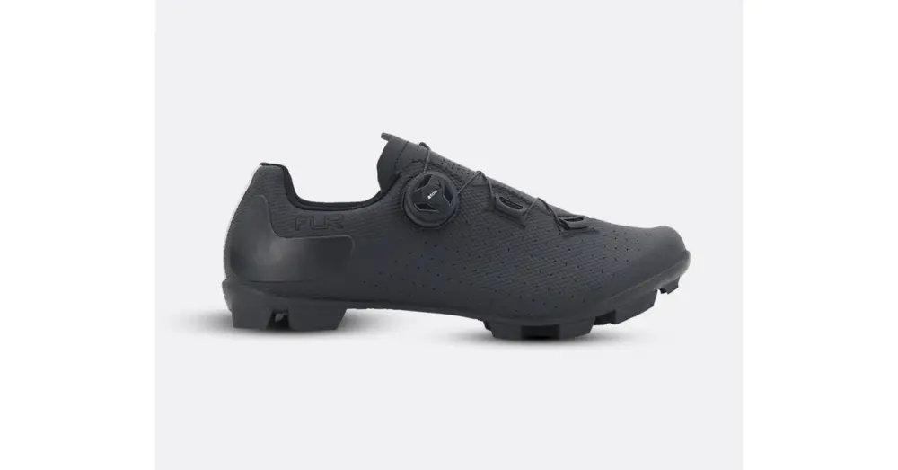 Rychlé Dodání Tretry FLR FG-3 Black