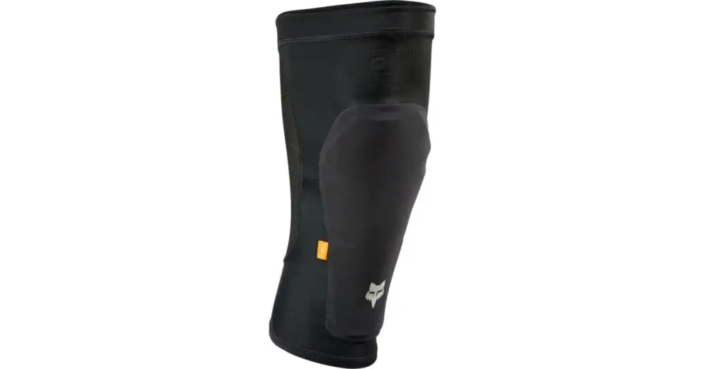 Aktuální Chrániče kolen FOX Knee Enduro Sleeve Black