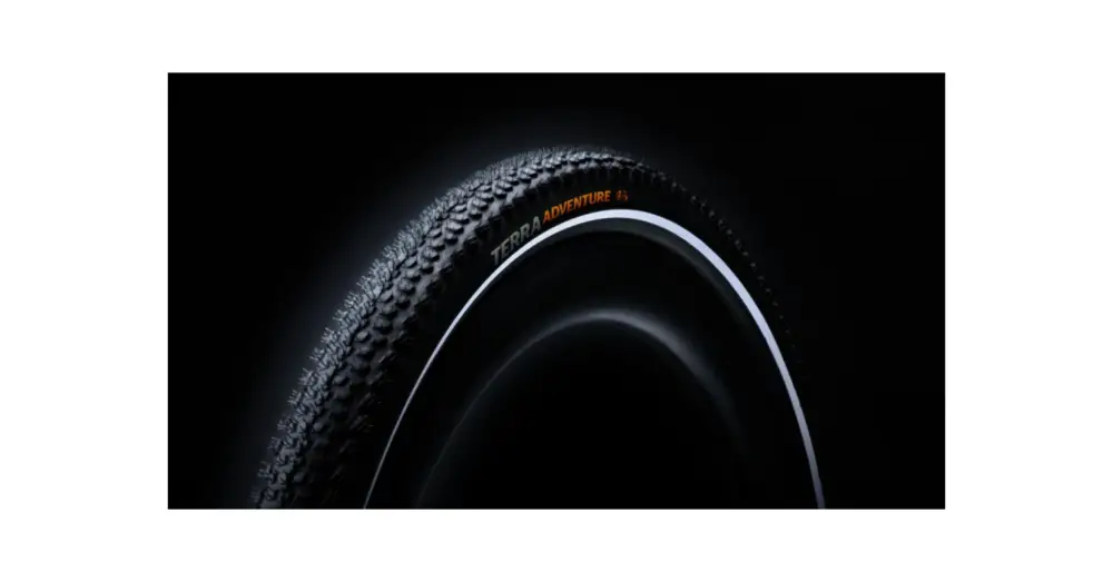 Horká Nabídka Plášť CONTINENTAL Terra Adventure Trail Grip kevlar graphit-reflex skin - 700x42C