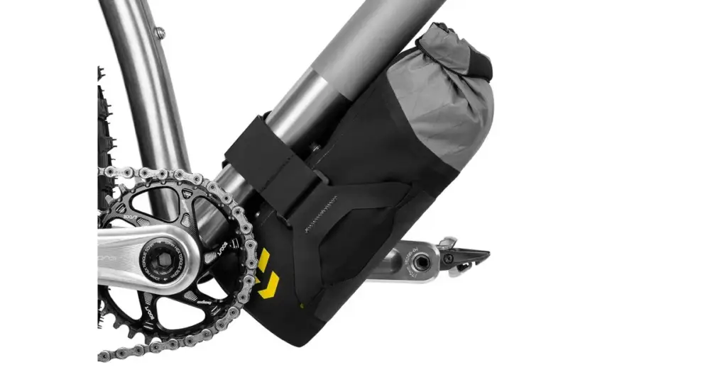Brašna Apidura NEW Backcountry downtube pack (1,8l) Vysoce Kvalitní