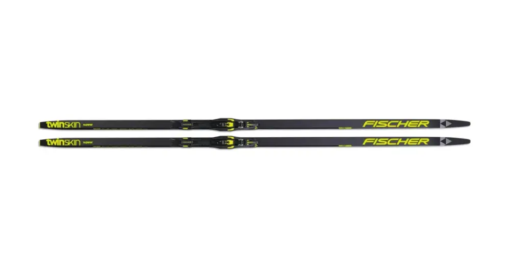 Fischer TWIN SKIN SUPERIOR MEDIUM + RACE CLASSIC 2024/25 Akce