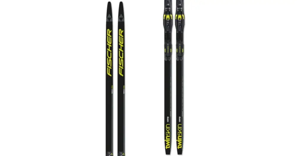 Víkendová Akce Fischer TWIN SKIN COMP STIFF + CONTROL STEP 2024/25