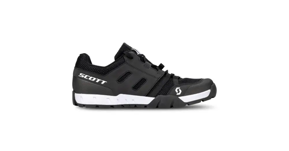 Cyklistická obuv SCOTT Sport Crus-r Flat Lace Black/White Kup Teď