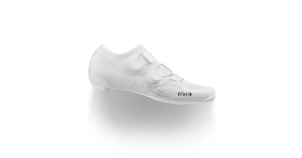 Odeslání Ihned FIZIK - silniční tretry Vento Vega Carbon bílá 39,5