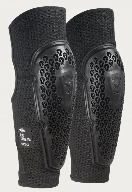 Nejprodávanější Chrániče loktů TSG elbowguard Chamber black, S