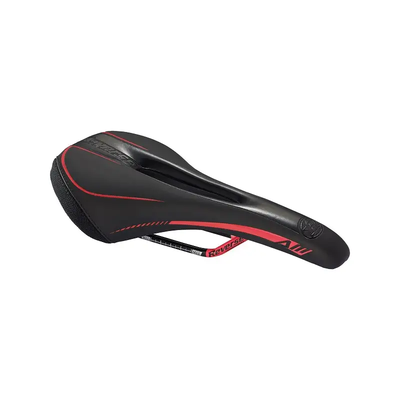 Nová Kolekce Sedlo Reverse AM Ergo CrMo Black / Red