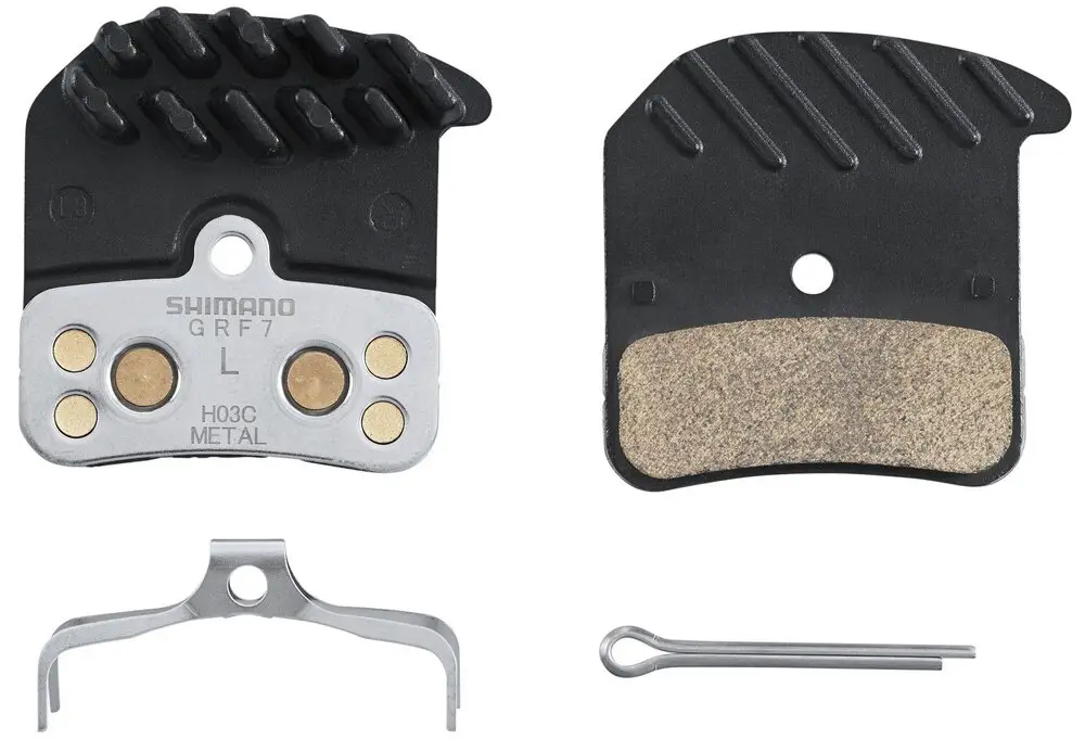 Jen Po Omezenou Doba brzdové destičky SHIMANO H03C-MFA metal, s chladiči čtyřpístkové, v krabičce