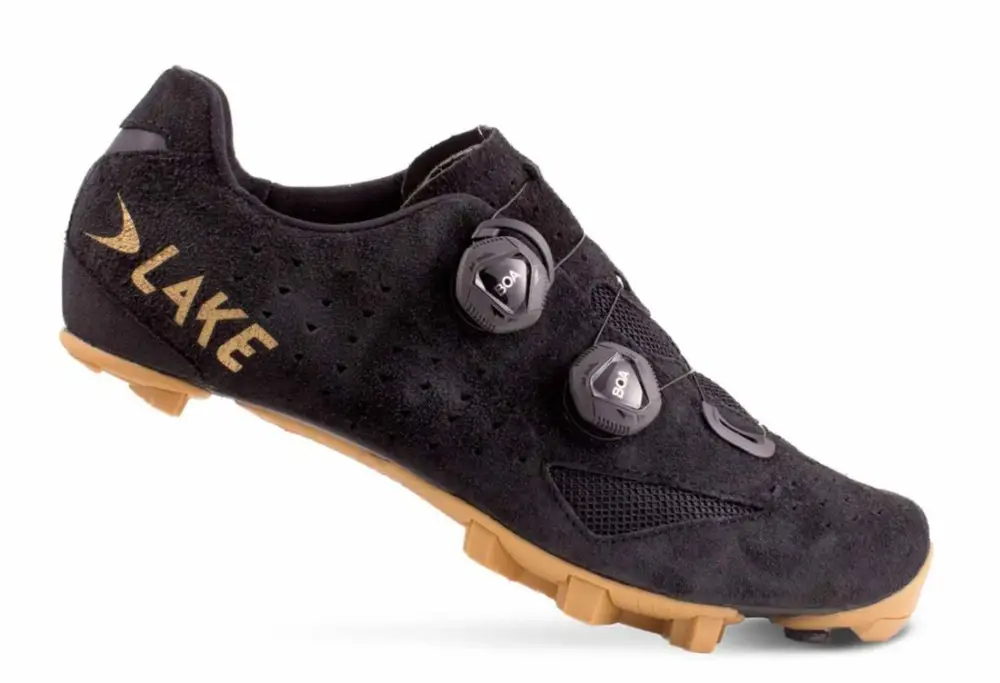 tretry LAKE MX238 Gravel Carbon černá semiš/zlatá vel.45,5 wide Akce