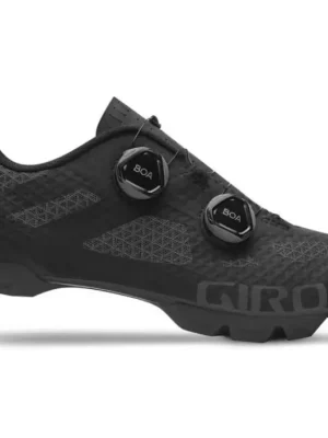 Tretry Giro Sector Black/Dark Shadow Sleva