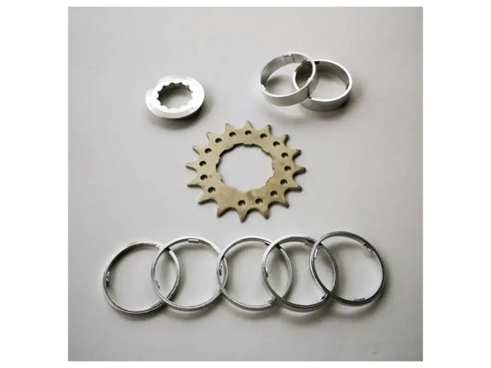 Koupit Online pastorek SingleSpeed TRSK 16z SET ocelový Cr-Mo, s podložkami a maticí