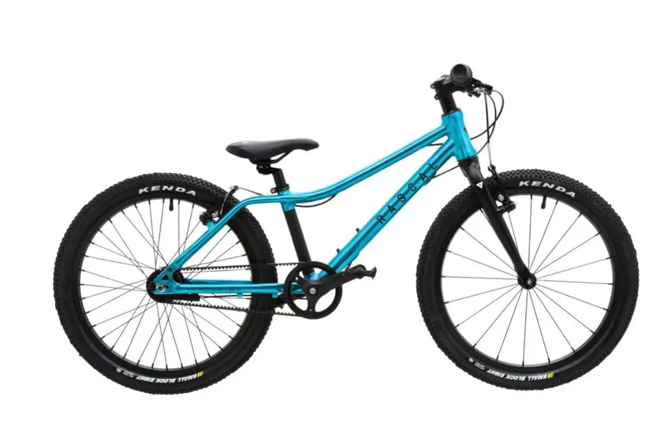 Hit Sezóny Rascal 20 2025 Aquamarin (modrá) 7,9kg
