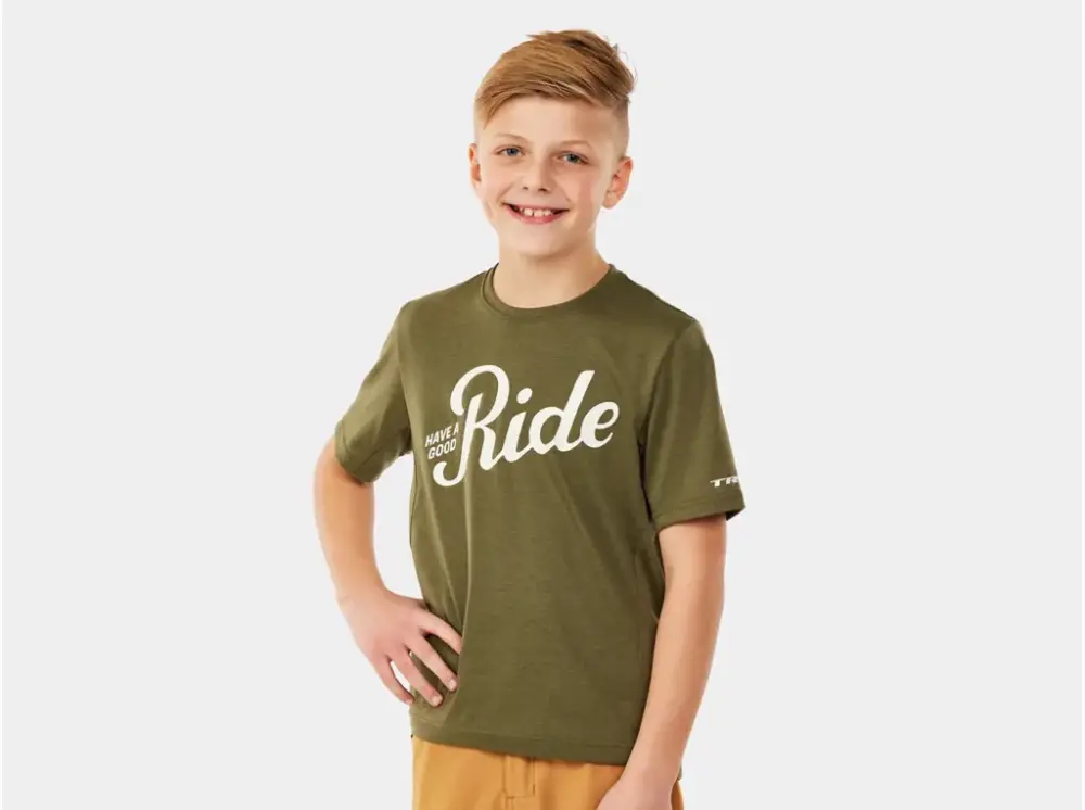Dres TREKEvoke Youth Mountain Black Olive Odeslání Ihned